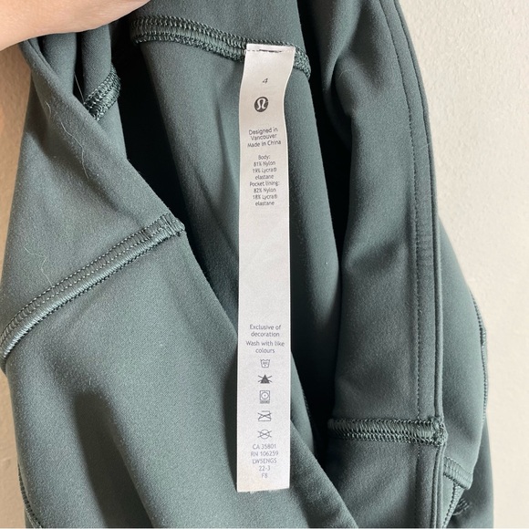 Lululemon Groove High Rise Split Hem Flare Green size 4 - Picture 12 of 13